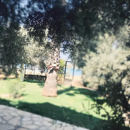 Gazde/Camere de închiriat Baharin Bahce